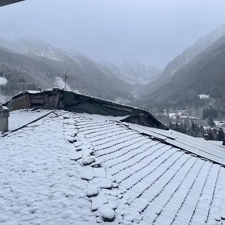 Sveva 4 Posti Letto Vicino Alle Piste Da Sci Daire